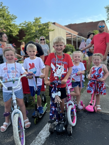 4th of july children's parade